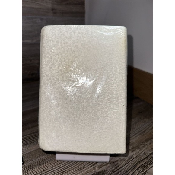 Holy Bible Concordance Vintage Kings James Version White Leather New In Package - Picture 2 of 4